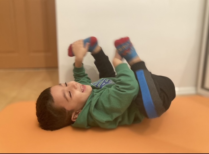 Shine Kids Yoga Semra