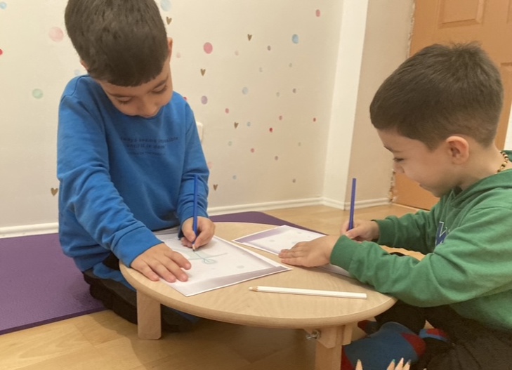 Shine Kids Yoga Semra